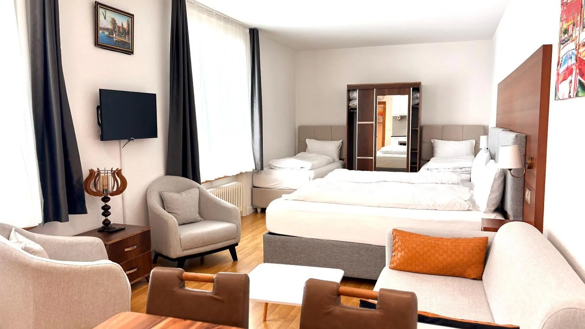 Hotel Akomo Berna